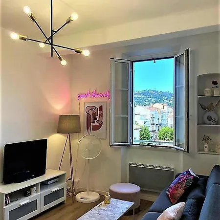 Apartment “ Bonjour” Au Coeur Et Au Calme
